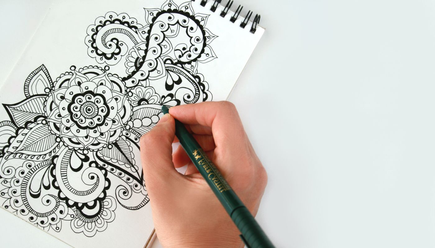 Decorative golden mandala pattern